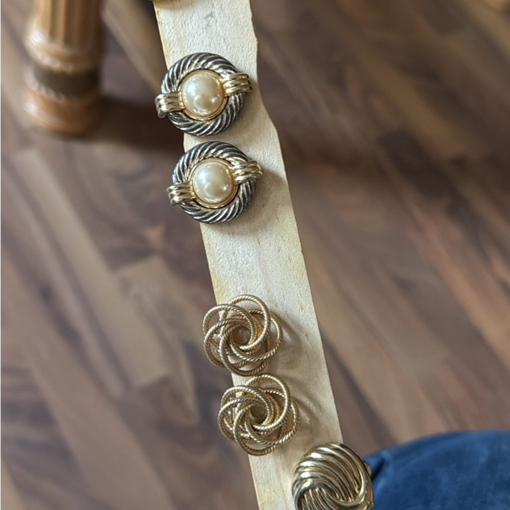 Elegant Gold and Silver Wall Decor Set
